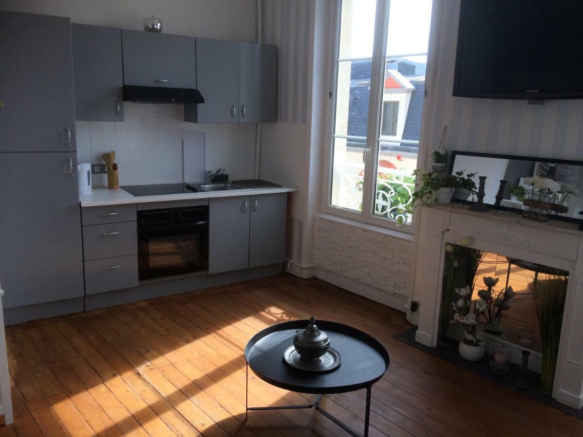 After D Day Apartment Ароманш-ле-Бен Екстериор снимка